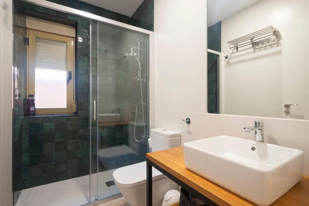 Appartamento Hogar Del Lirio Granada Esterno foto