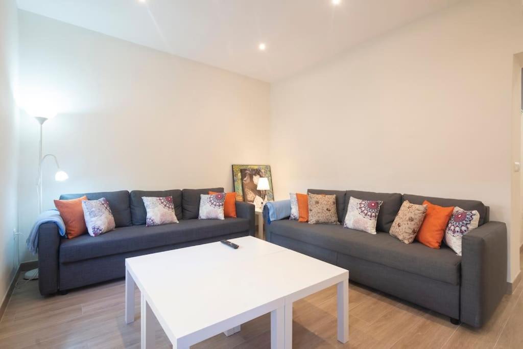 Appartamento Hogar Del Lirio Granada Esterno foto